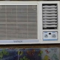 مكيف نظيف للبيع السعر 200قفل دوره البعيثه 07712220886