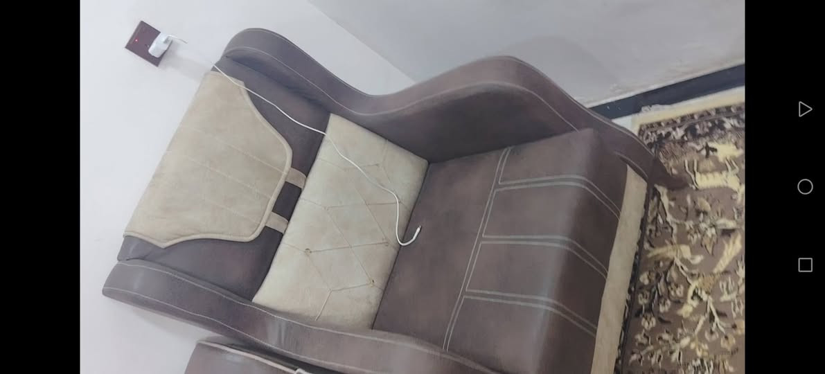 تخم للبيع ١٠ مقاعد نظيف جدا وتكمة قوي السعر٤٥٠ وبي مجال الاستفسار عالخاص


**إذا كنت صاحب هذا الإعلان وتريد حذفه لأي سبب، رجاءا أرسل رسالة إلى الدعم الفني**