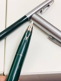 سيت أقلام شيفر ( Sheaffer) إمبريال   أمريكي اصلي انتاج السبعينات   ريش...