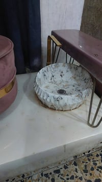 ستيج قدم مستعمل شي بسيط السعر ١٦٠ وبي مجال بسيط  للاستفسار الاتصال 077...