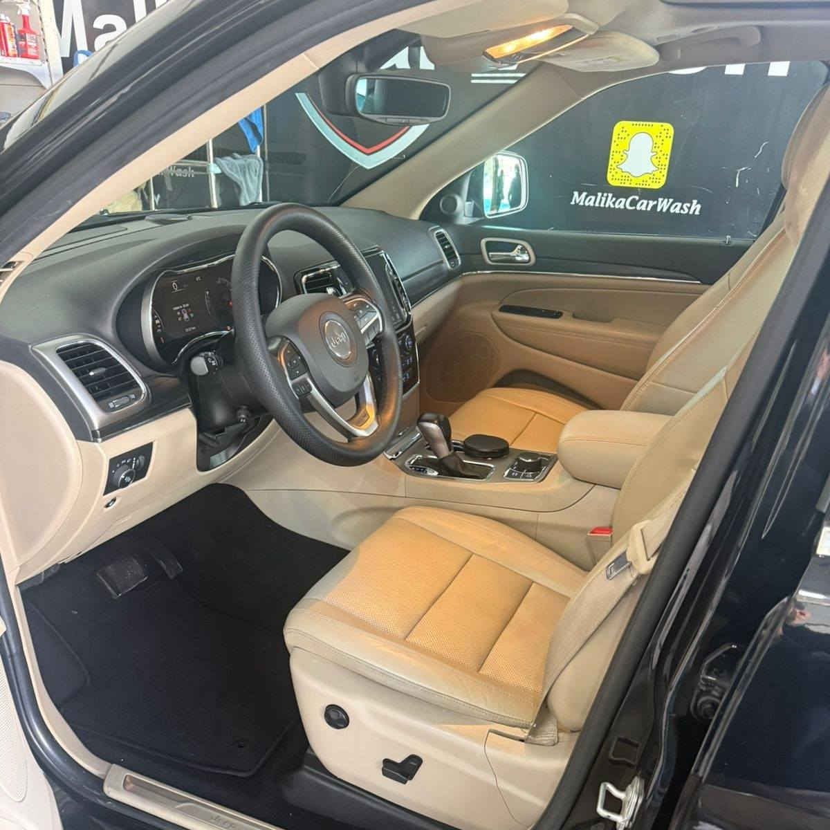 جێب گراند چیرۆکی لاریدۆ 2021 مواسەفات لیمتید خلیجی 
ڕەنگی ڕەشی قەتران 
هیچ مەسرەفێکی تێدانیە 
نموونە لە جوانی و پاکی 
هیچی پێوە نیە 
لەسەر دەقی شەریکە ماوەتەوە 
هەمو شتێکی بەشەرت 

سـعـر : لە کۆمێنت داوابکە ڕاستەوخۆ بۆت دێت 📥 

گێر و مەکیەنەی بەشەرت 
هیچ کێشەیەکی تێدا نییە 

ژمارەی خاوەنەکەی
***********
