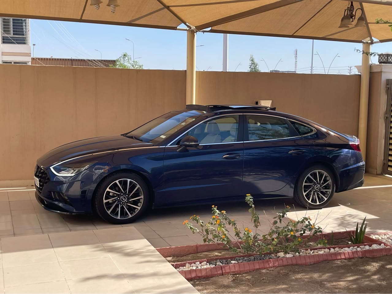 هونداي سوناتا 2022 
لمتد فول مواصفات 
اربيل حره
***********
السعر 168 البصرة, العراق
