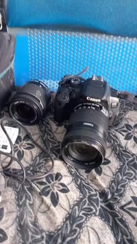 كانون ٧٠٠ دي • عدستين • توصيل متوفر