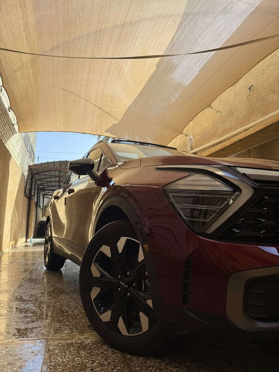 السلام عليكم للبيع سبورتج 2024 امريكي لارج سياره فول مواصفات Xline ماشيه 6800الف جديده زيرو 🔥🔥 
مواصفات 
•كشن تدفئه 
•كشن كهرباء
•كشن بقلاوه 
•كشن جلد 
•بانوراما 
•قياده ذاتيه 
•أناره ترحيب عند الاقتراب وترحيب في الداخل السياره
•مانع انزلاق
 •تحديد مساره
•وتمنع الخروج عن المسار
•مثبت سرعه 
•رادار امامي
•رادار جانبي 
•رادار خلفي 
•حساسات 360درجه
•كأمره خلفيه وكامره دواره 
•جنطه كهرباء
•تشغيل عن بعد 
•بصمتين ابواب 
•أربعة انظمه قياده 
•نظام نزول منحدرات (الي)
•نظام AUTO HOLD
•حساسات خلفيه 
•نظام إطفاء في الازدحامات 
•شاشة تبريد لمس
•شاشه كبيره متصله 
•سايد بريك يدوي اوتماتيك دكمه 
•لايت زنون عدستين 
•أشاير بلمري 
•مانع تصادم
•دفع رباعي 
•شاشه تدعم ابل كار بلي واندرويد اوتو 
•كيجات متغيرة الالوان 
•جام ثنين اوتو 
•عدد البصمات 2
•محرك 2500  
 سنويه جديده كير ومحرك مكفول 
سياره قطرت صبغ مابيه بدون ايرباك  ضرر جاملغ مبدل نفس ألون ويوجد بارد سياره باسمي ورقم بغداد سعر مناسب 
رقم تلفون 📞 ***********
