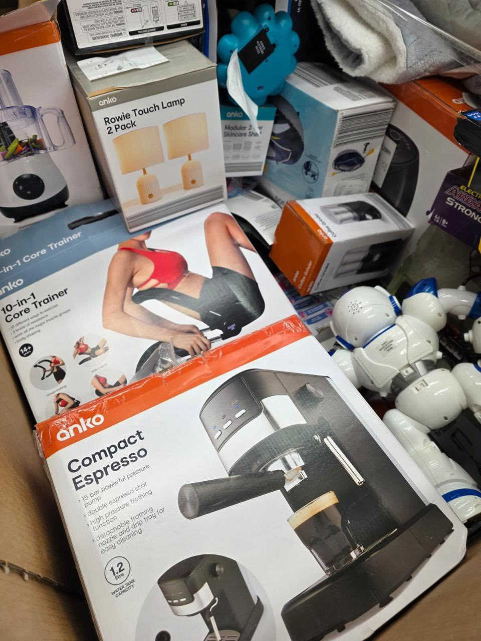 متوفر حاويات استرالي 
البيع حاوية كاملة فقط 
للاستفسار ***********
بضاعه اصلية ماركة anko
متواجدة في الميناء
