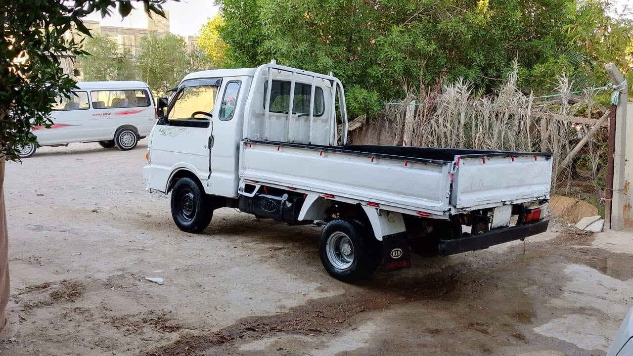 بنكو البيع مديل96 رقم الماني سنويه اصليه تخم تاير وره وكدام جديد مكينه بيه خيط  بخار سياره بيه باج واحد بشاصي زغير وبدون راعي  سعر25 ***********

