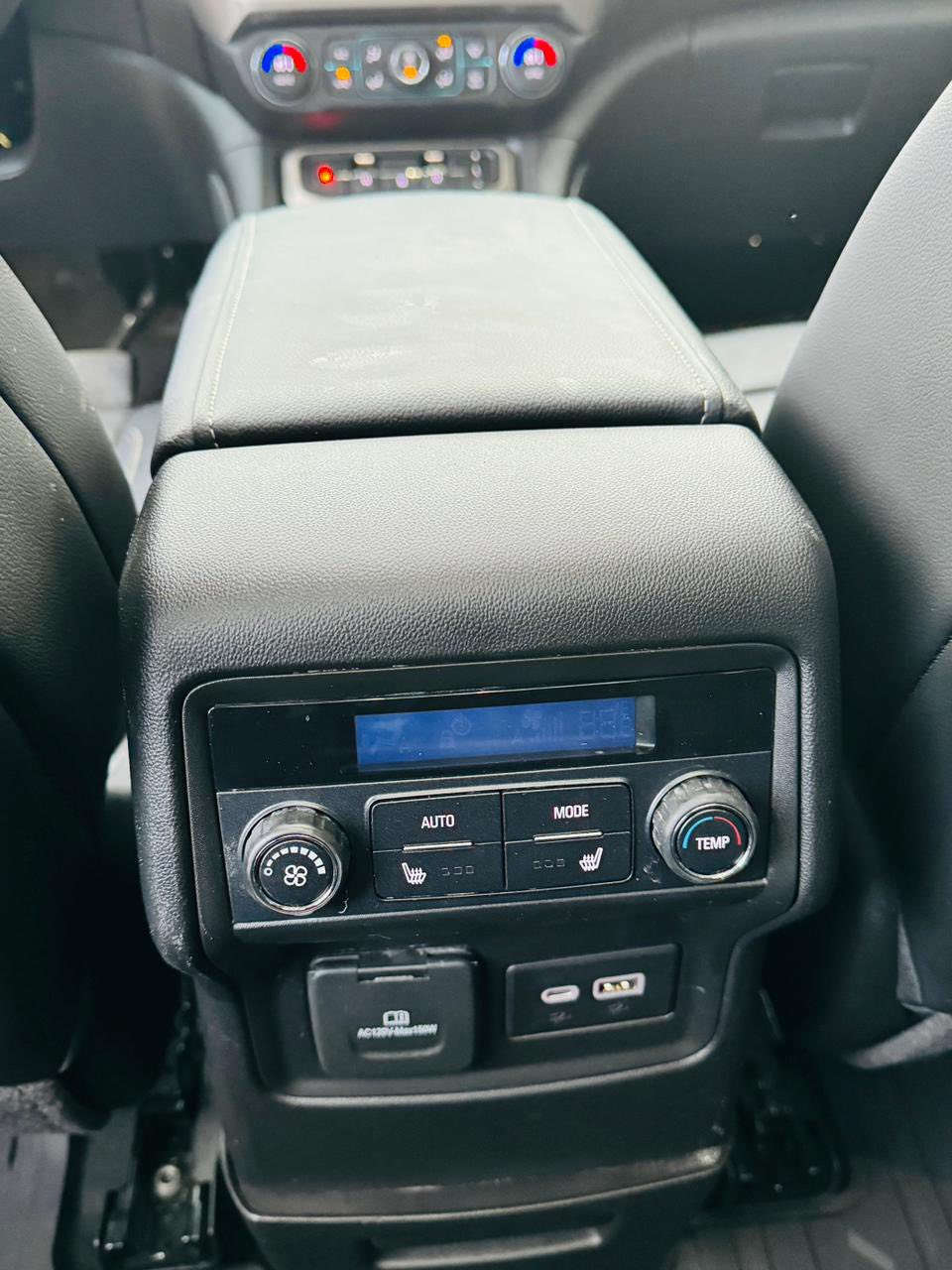 𝐆𝐌𝐂 𝐀𝐂𝐀𝐃𝐈𝐀-𝐃𝐄𝐍𝐀𝐋𝐈.

جي ام سي اكاديا (DENALI.)موديل : 2022

اللوان : اسود

عدد المقاعد ( 7 )
حجم المحرك : V6 3.6L
ماشية ٤٣الف فقط 
ملاحظة السيارة : فقط شويه من باب خلفي صبخ

بدون دواخل بدون ارباكات 

المواصفات : 𝐃𝐄𝐍𝐀𝐋𝐈.

فول فول مواصفات 1/1

دةبل اكسل AWD
فتحة سقف بانورما
داتاشو
شاشة الكتروني 
بصمة ابواب
بصمة تشغيل 
تشغيل عن بعد (𝐑𝐞𝐦𝐨𝐭𝐞 𝐒𝐭𝐚𝐫𝐭)
هاند بريك بصمة 
شحن وايرليس 
صندوق شفط كهربائي 
شاشة دشبول ديجيتال
سستم سماعات (𝐁𝐨𝐬𝐞)
كاميرة °360
كاميرة امامي 
كاميرة جانبي
كاميرة خلفي
اوتو ستارت (𝐀𝐮𝐭𝐨 𝐒𝐭𝐚𝐫𝐝)
اوتو ستوب (𝐀𝐮𝐭𝐨 𝐒𝐭𝐨𝐩)
رادار °360
رادار امامي (تحديد مسار)
رادار جانبي  (نقاط عمياء)
رادار خلفي (التحذير من الاصطدام)
حساسات  °360
حساسات امامي
حساسات جانبي 
حساسات خلفي 
كشنات (𝐕𝐢𝐩)
كشنات جلد 
كشنات كهربائي
كشنات خزن+ميموري 
كشنات تبريد
كشنات هيتر
تحكم ستيرن
ستيرن هيتر
تبريد لمس
تبريد مركزي 
لايتات ليد وعدسة زينون بيلادي
بلوجكترات 𝐋𝐄𝐃 بيلادي
بكلايتات 𝐋𝐄𝐃 بيلادي
ويل كروم

وبعد هواية مواصفات …
***********
