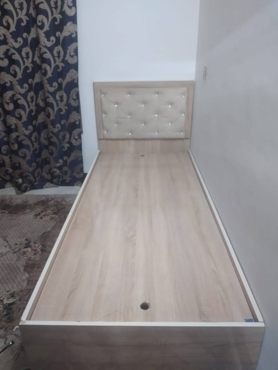 مكلف بالنشر اتصال عل رقم كركوك حي الزوراء ٥٥ رقم ***********
