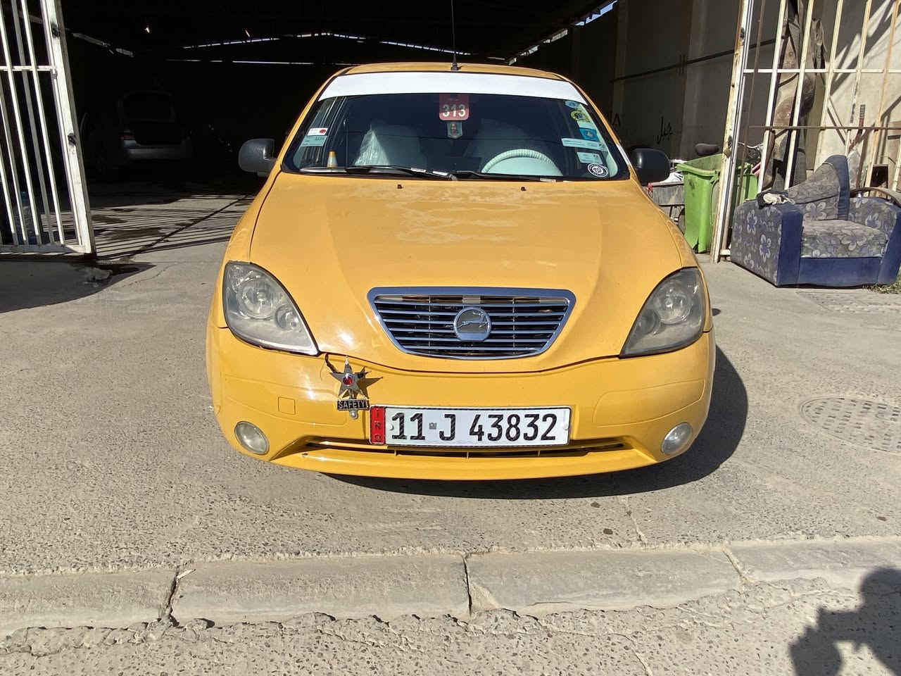 سلام عليكم طيبه للبيع او مراوس مديل 15بئسمي جاهزه من كلشي كير مكينه صدر تخم تاير تبريد تتفئه كله شغاله وجاهزه كبل للشارع /مكاني سامراء /***********/خابر وتدلل
