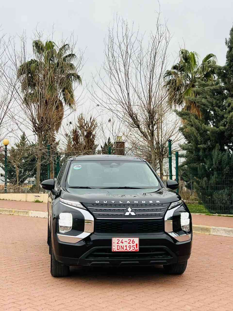 ئــــــوتلاندەر  2024
رەنگی رەش قەطران
ئەمریکی
7 نەفەری 
موســــفات ES
 پێش و پشتێ کەپس 
یــــەک پەرەشوت نەتەقیـە
یەک عەلامەت لەسەر شاشە نیە 
دەبــــل اکسل  AWD
رادار
حساس
کامیرە 
بەسمە
شاشە ئایپاد 
برێک کارەبای
ئوتو هولد
دەعمی زور کەمە دەرگەی نەفەری پێش سبوخە لەگەل سێ پارچەی کلیر (سبخ ) ئەمریکی
بـێ پەرەشوت
73 هەزار مایل رویشتوە 
وێنەی دەعمیش دامناوە
رقم تلفون کورەک واتسئــــاپ ***********
شوێن ـ ئـــــاکرێ
ســــــــــــعر : 177 وەرەقە ومجال 
رقم شاسی 👇👇
JA4J4UA87RZ016753 اكر, نينوى
