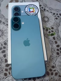 ايفون ١٦ • ١٢٨ • بطاريه ١٠٠