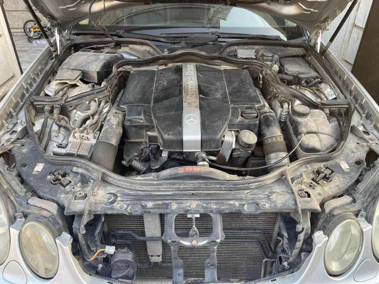 للبيع مرسيدس w211 لون سلفر ٢٠٠٢ مكينه 320 السياره جاهزه من كولشي رقم كربلاء مشروع وطني تبريد شغال السياره مصبوغه عام العنوان بغداد الكراده ساحه الواثق  /السياره وارد أميركي 0775803465 Colombo, Sri Lanka
