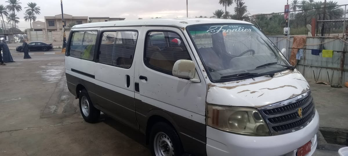 سلام عليكم فوتون 2007 رقم احمر ابيع هل موجود للبيع مكينه يباني4سلندر كير عادي جديد  السياره جاهره تخم تاير وحداديه  وكهربائيات جديده  بيع مستعجل سعر  17 وبيها مجال قليلحك الجيه ***********
