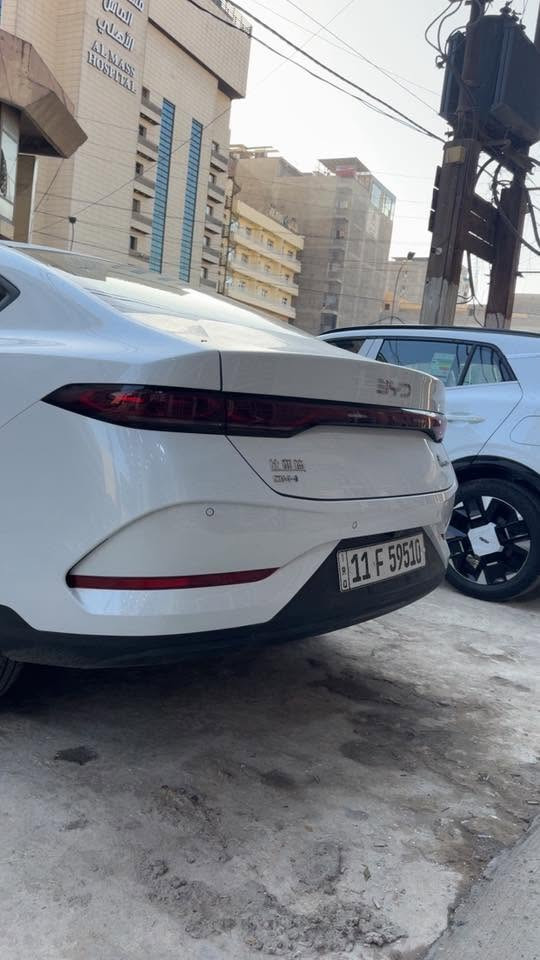 سلام عليكم 

كن بلاس زيروو مرقمه وكامله 

وداخل ابيض  🔥

موديل 2025  

السعر بلاش 19,850,000 
 
المواصفات 
حساس خلفي 
كامراة خلفية دوارة 
اوتو هولد
تشغيل السياره بصمه مع دخول ذكي
مقاعد جلد 
لايت زينون 
لد نهاري LED
بك لايتLED
3انضمة للقيادة 
مانع تزحلق
مثبت سرعه 
تشغيل عن بعد 
شاشة ذكية تدعم جميع البرامج
 سعة الخزان 65 لتر  اتمشيك 2100 

🔥 السعر : 19,850,000 دينار عراقي بلاش جوه السوك  ❤️ 

حبايب كلبي سياره زيرو ومرقمه وكامله 

📍عنوانه بغداد كراده 

علي :  ***********
