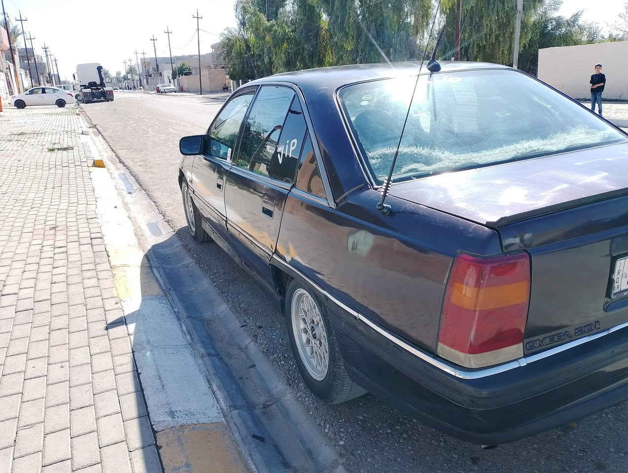 اوميكا رقم اربيل بدون ضربه بدون معجون فقط كلير جماليه شرط تحويل غرامه موديل 91 سعره 38وبي مجال
***********
