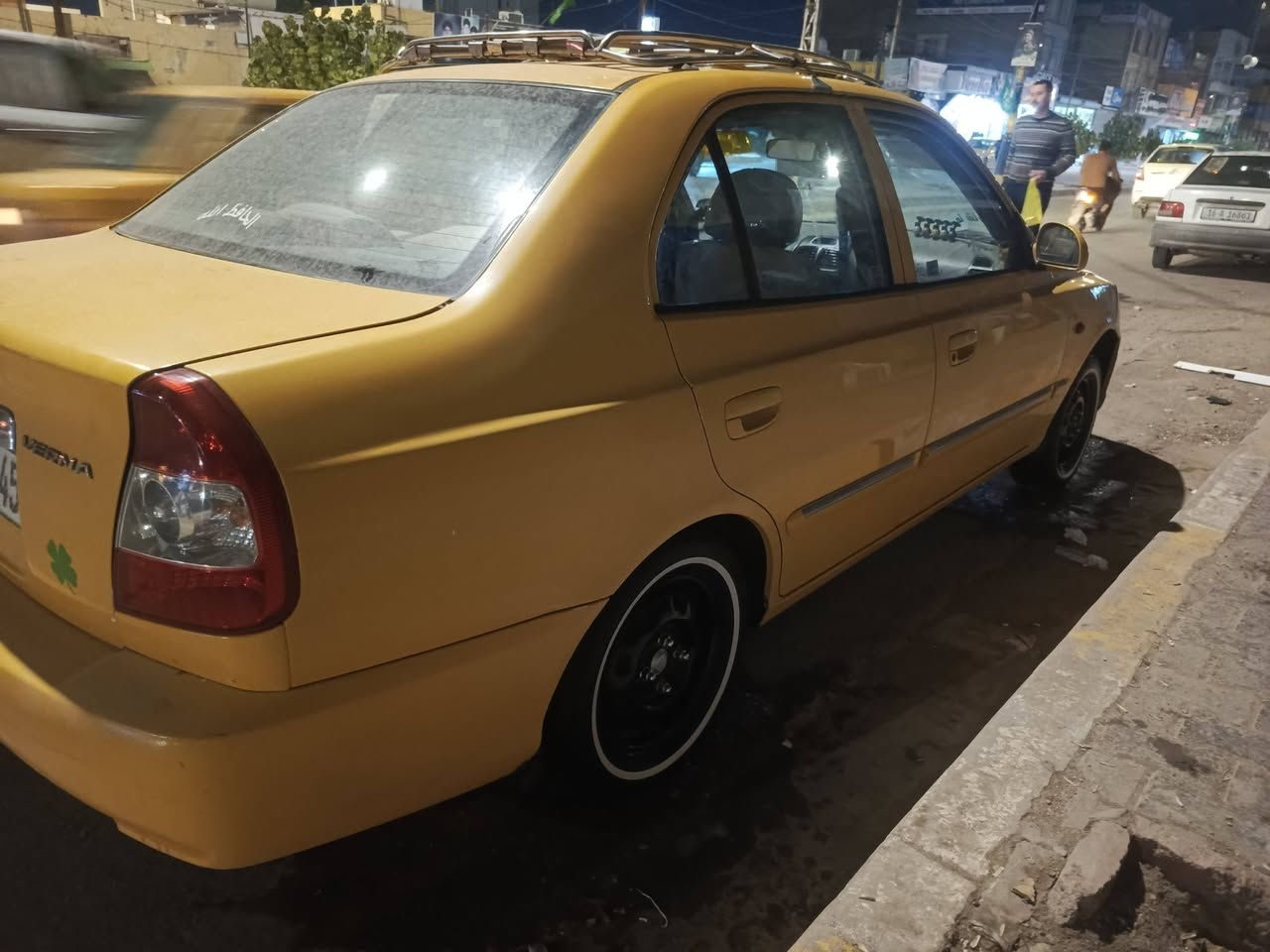 السلام عليكم شباب فيرناء 2014 بسمي سنويه 30 هيه وغرامات امصفره سياره ما بيه اي حادث بيه بس تعميرات اخياسات امسويهن فقط مكينه وكير وحداديه تخم تأير ابو الخط جديد السياره مابيه اي نقص مال جنايي المكان أحله حي الشاوي قرب المقام السعر 77وبيه مجال حك الجيه رقم الموبايل ***********
