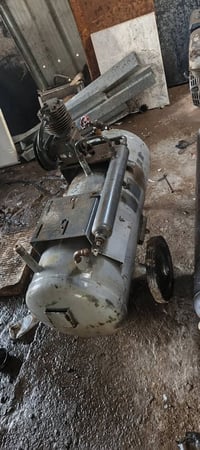 كمبريسرات • نقص ماطور • الجزيرة السياحية