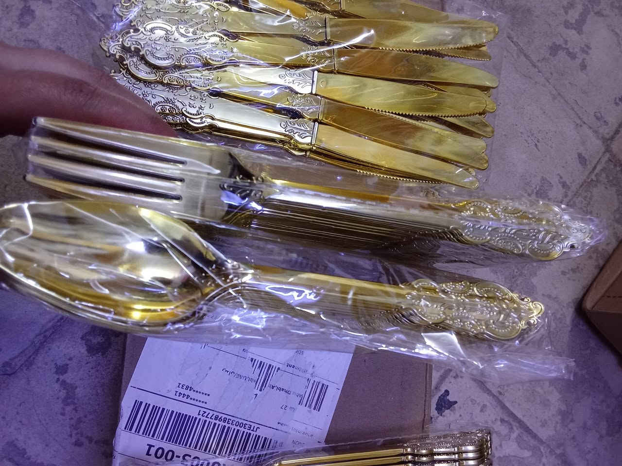 جطلات ومعلقة وسكين كل كيس ٢٥ قطعه بلاستك متوفر سيتين سعر سيت ١٠ الف


**إذا كنت صاحب هذا الإعلان وتريد حذفه لأي سبب، رجاءا أرسل رسالة إلى الدعم الفني**