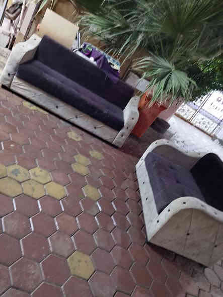 تخم  7 مقاعد  مستعمل  نضيف السعر 175 ألف العنوان العزيزيه منطقة باب الحاره *********** يوجد واتساب وماسنجر وتوصيل بل الاجره
