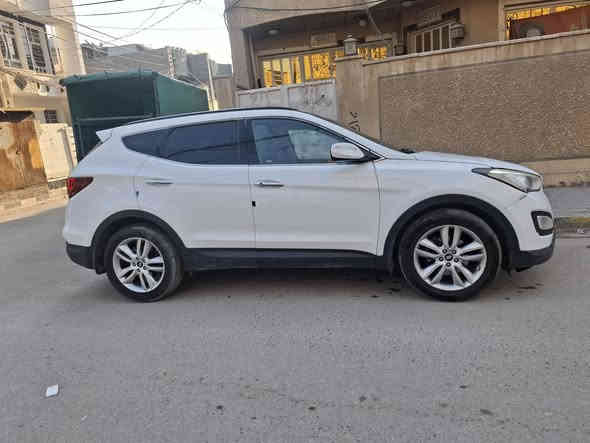 السلام عليك ورحمه الله وبركاتو
سنتافيه مديل 2015 امريكي 
رقم قادسيه تحويل مباشر 
سياره فول واحد على واحد ملكي 
كشنات جلد  تدفه تبريد 
شاارت ترحيب  جنطه كهربائيه
شاشه كامره خلفيه
بنرامه كشنات جلد 
شاير مري 
سابقن مكفوله 
شغاله تمشي تبريد شغال 
حداديه جديده 
مكينه 2400جيتي ايه
ابيعهه على ضربتهه 
مكان سياره بغداد 
الضباط شراي يتصل مكالف بل نشر 
***********
