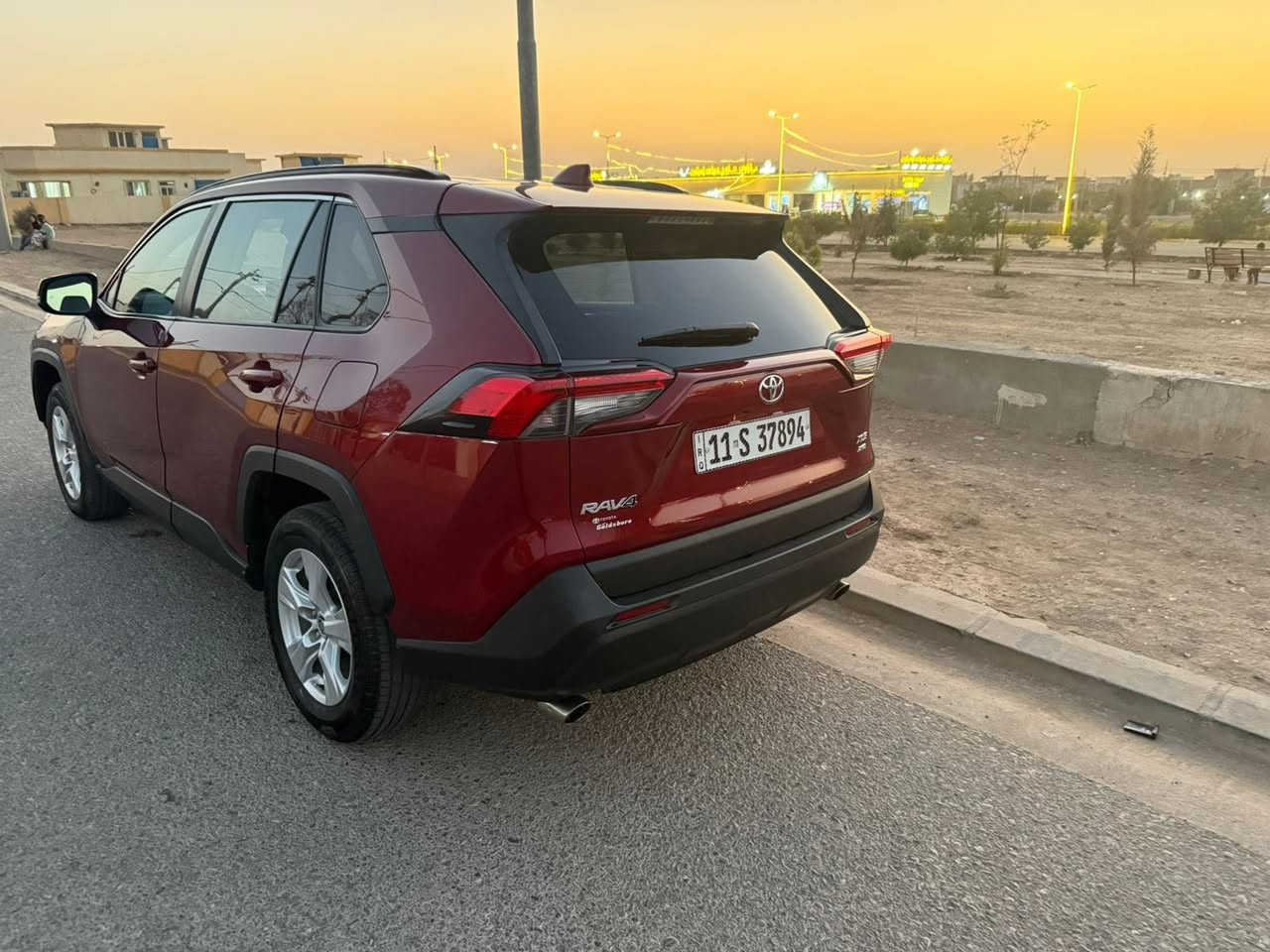 راف فور ٢٠٢١ وارد امريكي
مواصفات XLE  بدون سلايت ( فتحة ) 

موجودة في صلاح الدين ( سامراء ) 

السعر المطلوب ( ١٩،٥٠٠ ) و بيها مجال بعد المعاينة 

للاستفسار ( *********** )
