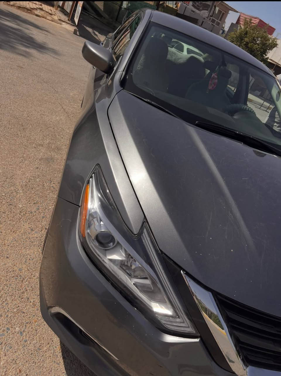 نيسان ألتيما (Nissan Altima)
سياره شرط اربع تايرات جديد تبريد ثلج 
سياره جاهزه 
تحكم استيرن شاشه كامره خلفيه 
رادار مرايات جانبيه تشغل عن  بعد موديل 2018
بي 3قطع مبدل وصبغ حزام سياره خير من الله 
للتفصيل انتصال اني مجرد ناشر سياره هاذ رقم صحب سياره 
***********‬ كركوك, العراق
