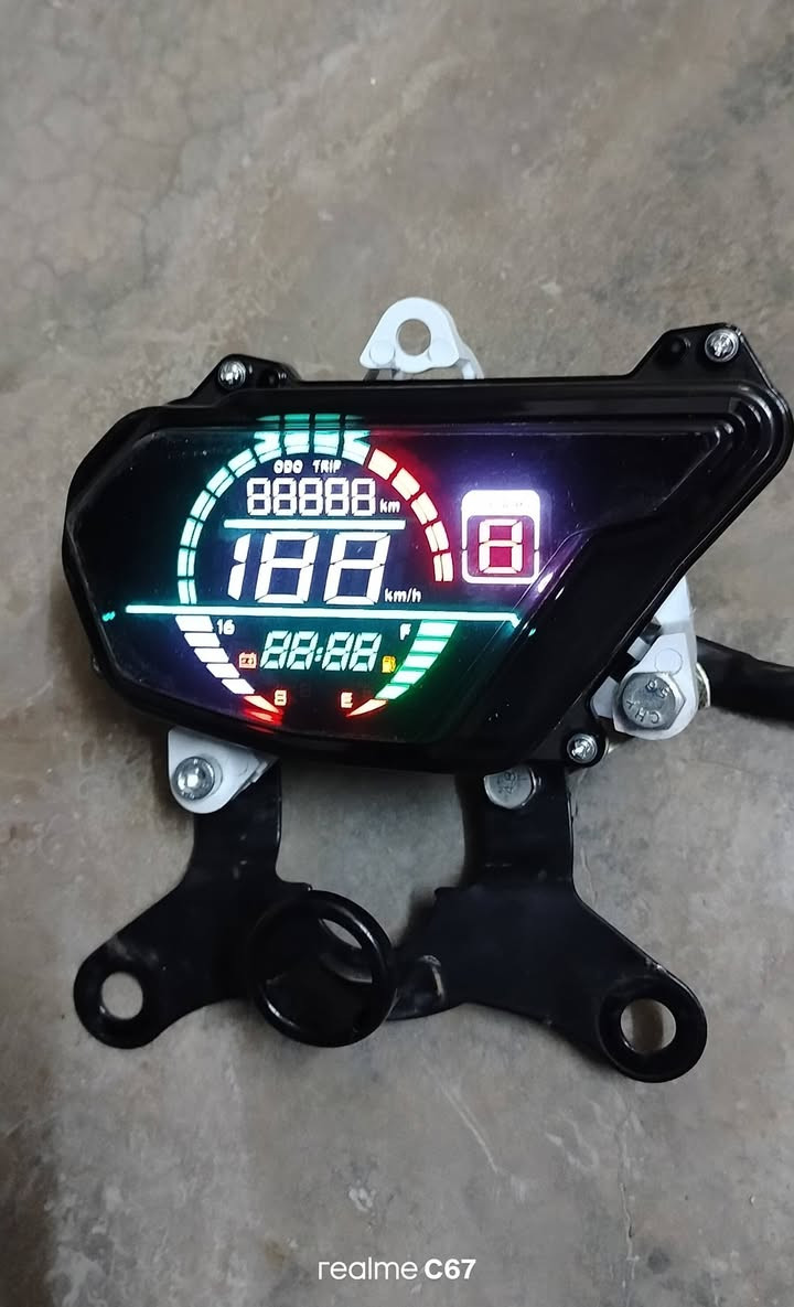 أغراض دراجة نارية للبيع، التوصيل متوفر.
ئەشیای ماتۆڕ بۆفرۆشتن گەیاندنیش بەردەستە


**إذا كنت صاحب هذا الإعلان وتريد حذفه لأي سبب، رجاءا أرسل رسالة إلى الدعم الفني**