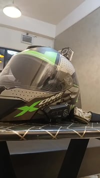 اخوان خوذه للبيع كامل ملحقات "سماعه داخليه  كامره 1080  وجامه مضلله  م...