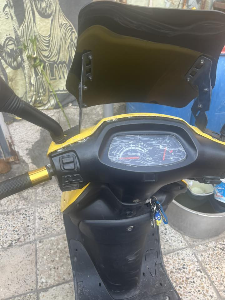 سبيسي حالة جيدجدا سعر 500 ***********
