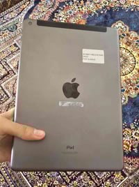 آيباد ٩ • ٦٤ • بطارية ٨٨