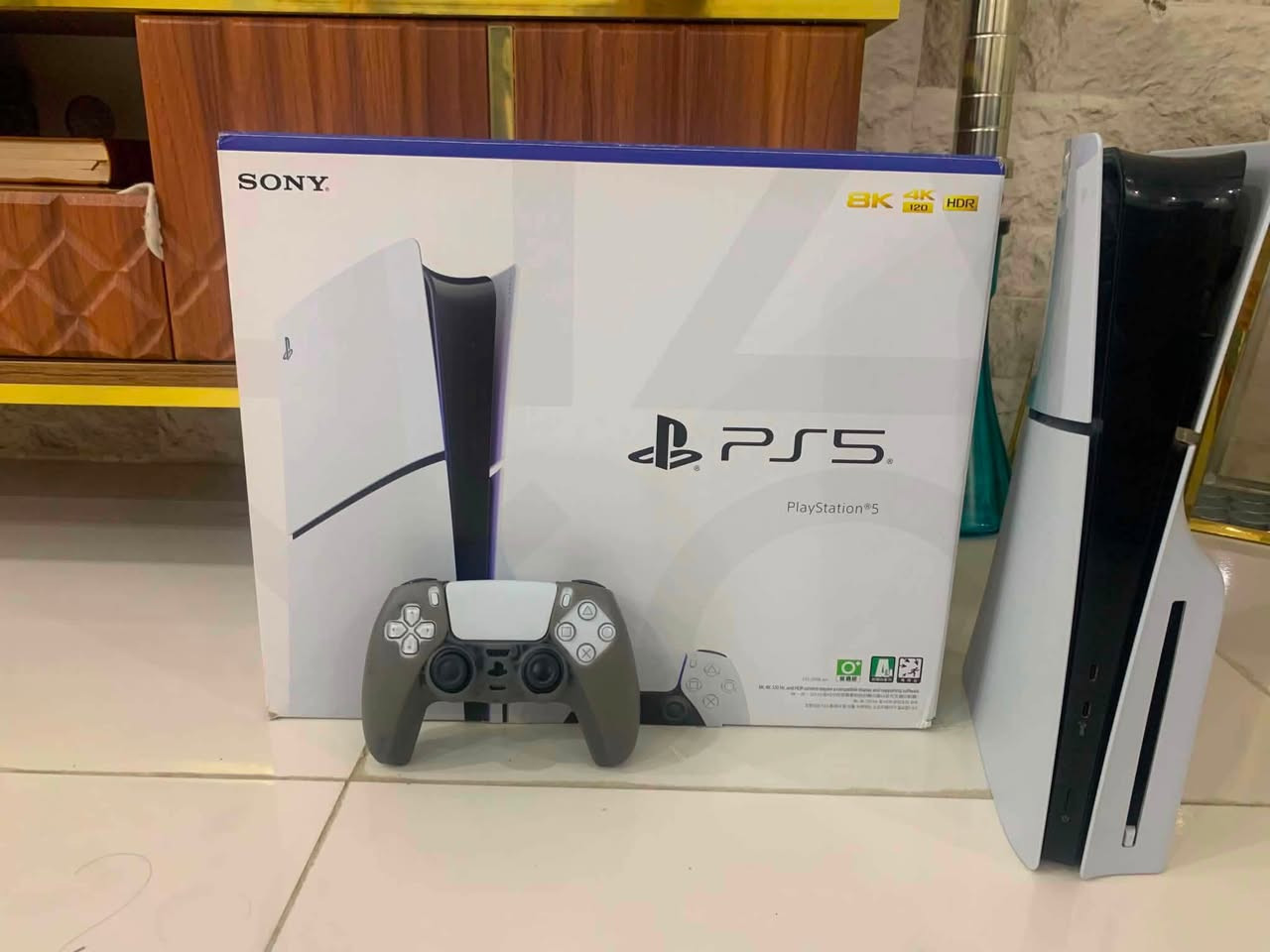 🎮 للبيع PS5 Slim نسخة الأقراص (Disc)
✅ نظافة ممتازة، استخدام شخصي.
✅ سعة 1 تيرا.
✅ كامل الملحقات مع الكارتون.
✅ جوستك أصلي واحد.
✅ الجهاز شغال 100% بدون أي أعطال أو مشاكل.

💰 السعر: 770,000 دينار عراقي (قابل للتفاوض)

📍 الموقع: أربيل.

📞 للتواصل: *********** (واتساب أو اتصال).
