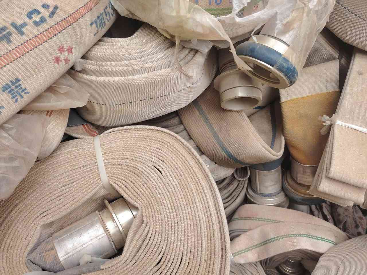 توفرت خراطيم المياه اليابانيه ( الكتان ) بقياس واحد فقط انجين ونص والطول عشرين متر سعر القطعه ٢٥ سعر نهائي وثابت ويوجد توصيل لجميع المحافظات ٥ الاف


**إذا كنت صاحب هذا الإعلان وتريد حذفه لأي سبب، رجاءا أرسل رسالة إلى الدعم الفني**