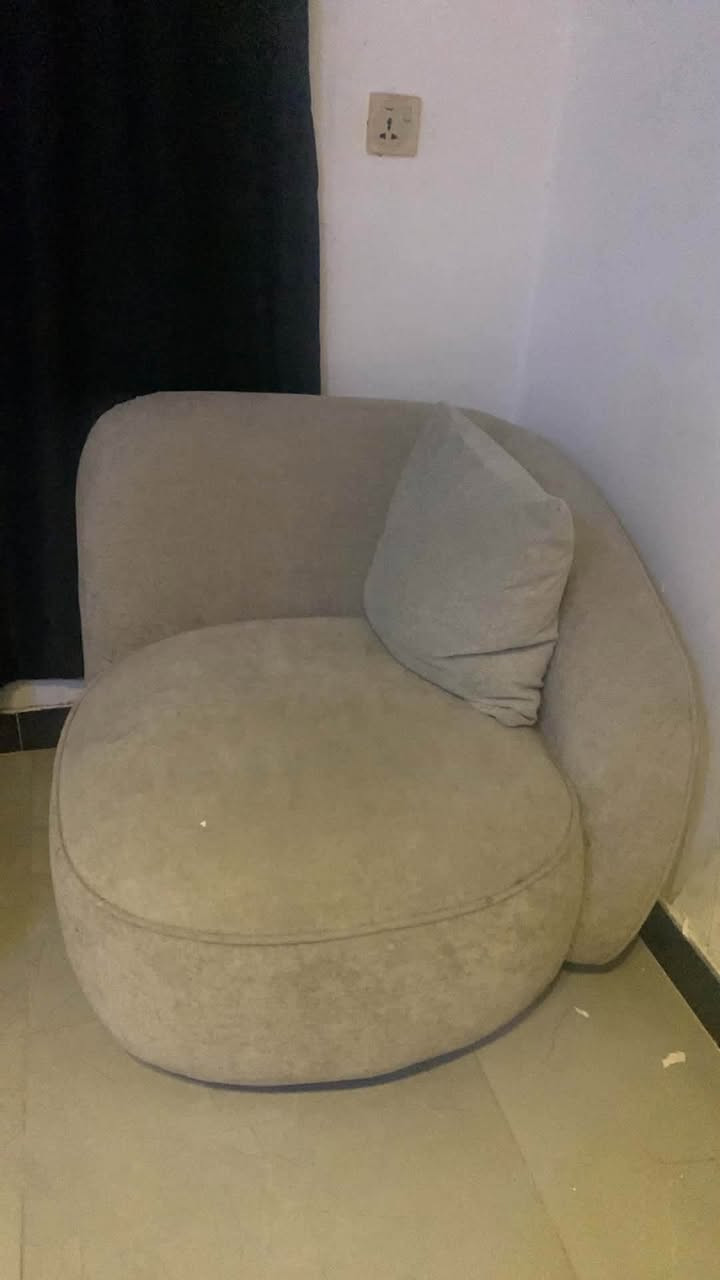 تخم ٧ مقاعد مع طابوريه وسطيه تركي السعر ٧٥٠ وبي مجال للشراي مكاني بغداد نفق الشرطه


**إذا كنت صاحب هذا الإعلان وتريد حذفه لأي سبب، رجاءا أرسل رسالة إلى الدعم الفني**