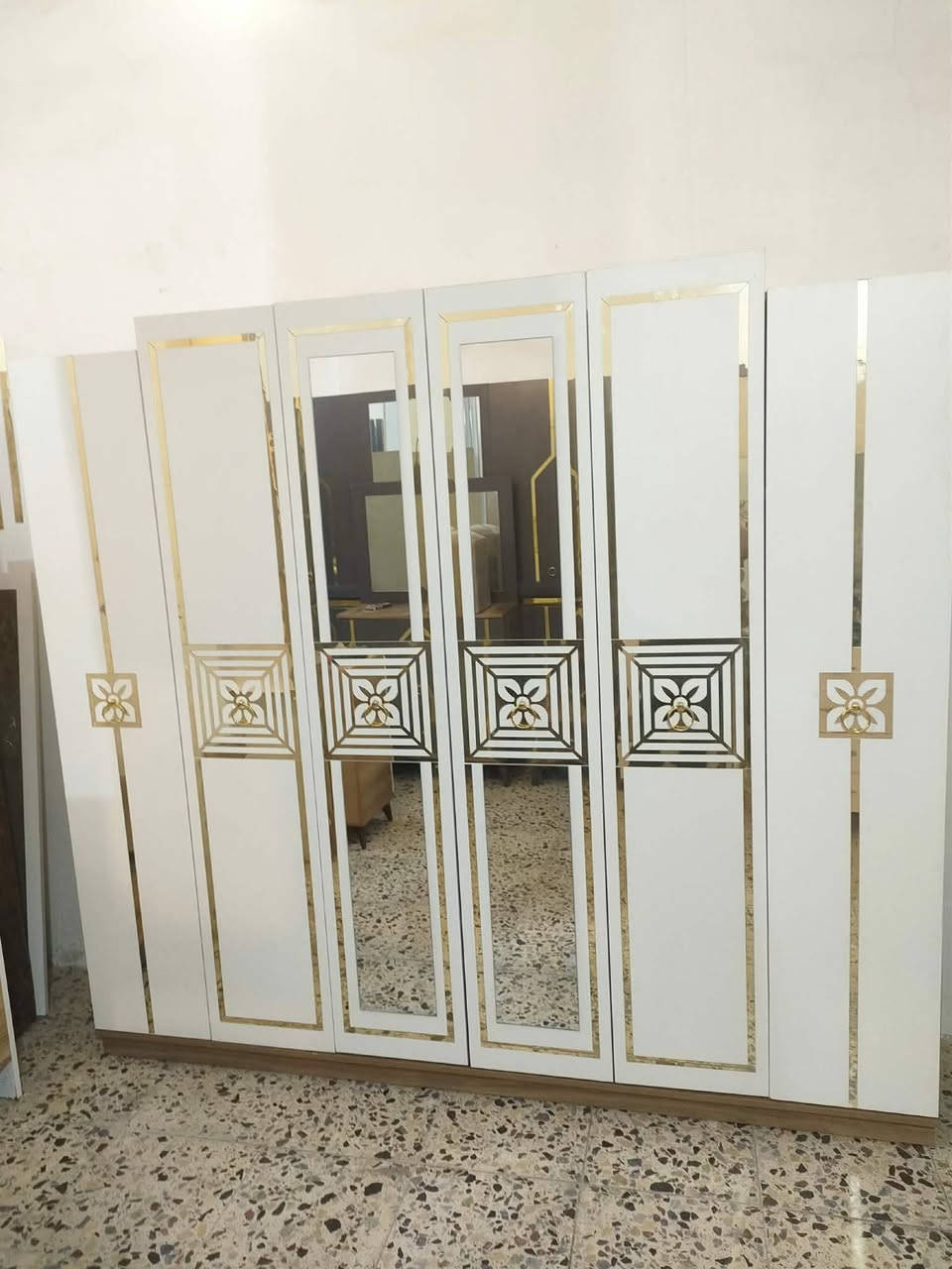 غرفة نوم تركي 
العدد 8
السعر 500
شد🪛 ونقل🚛 داخل بغداد مجاني


**إذا كنت صاحب هذا الإعلان وتريد حذفه لأي سبب، رجاءا أرسل رسالة إلى الدعم الفني**