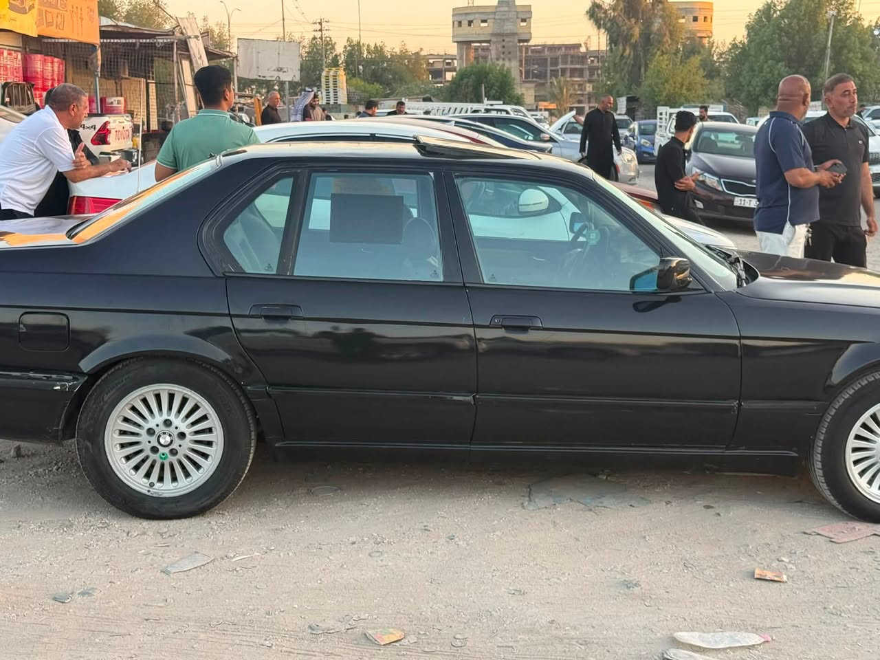 بيع سريع بي إم 740 مكينه 40  كير مكينه وتبريد حداديه جديد سلايت شغال ٤٥  وبيه مجال مو سعره بس متوازي علئ بيعته الشراي يتصل ***********
