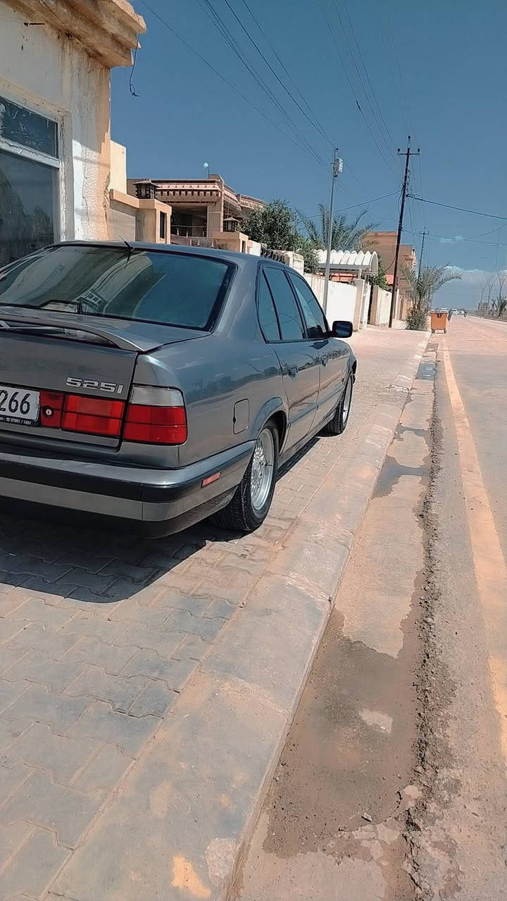 للبيع 525 والله العظيم سياره حظ وبخت بس ع جت ويايه بيها كازكيت رقم صلاح الدين تاجي تقيم حظ وبخت تشغيل من قلب ورب تخم تاير صدر جديد سياره بيها كازكيت ابيع 85 ماعندي حظ بهاي سياره والله الشراي يتصل ***********
