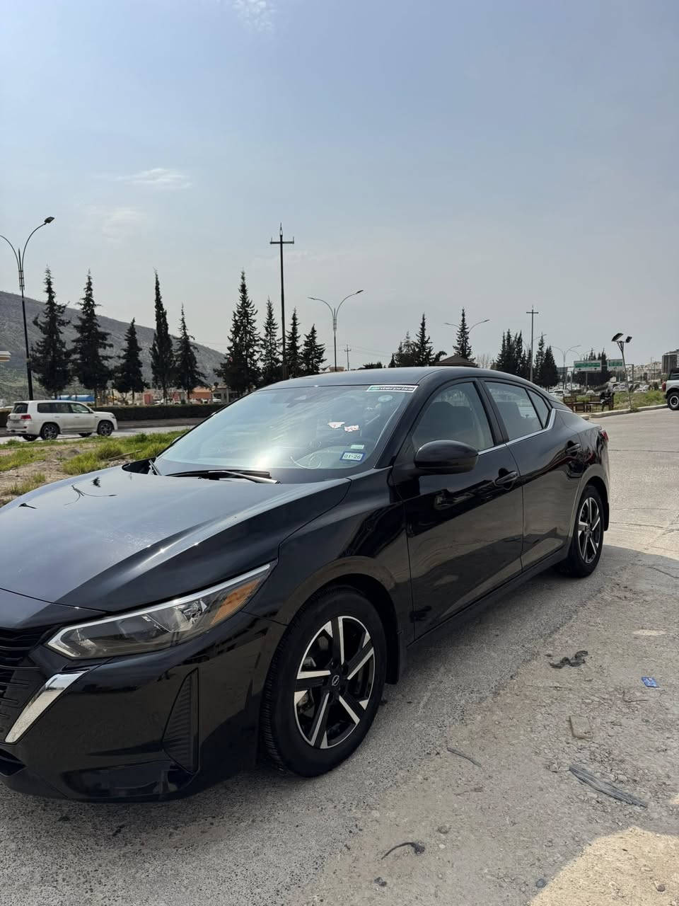 نيسان سنترا 
 Xtronic Cvt 2.0
موديل 2024
بدون صبغ تعديل PDR فقط 
بجم شواصي دواخل بشرط 
صورة قبل التعديل بين الصور

مواصفات SV
بصمه 
شاشه 
كاميره 
رادار امامي 
رادار خلفي 
مرايا رادار 
 تحكمات ستيرن  
مسار طريق 
تحديد سرعه 
حساس خلفي  
سعر 139 ورقه مجال عنوان دهوك
 هاتف واتس ابب
*********** كاتي تترقم اربيل دهوك سليمانيه
