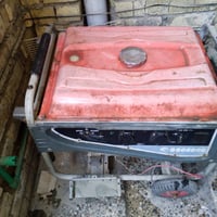 مولده للبيع بانزين 20امبير 5كيفي  على وضع الشركه 175 07712068241 بغداد...