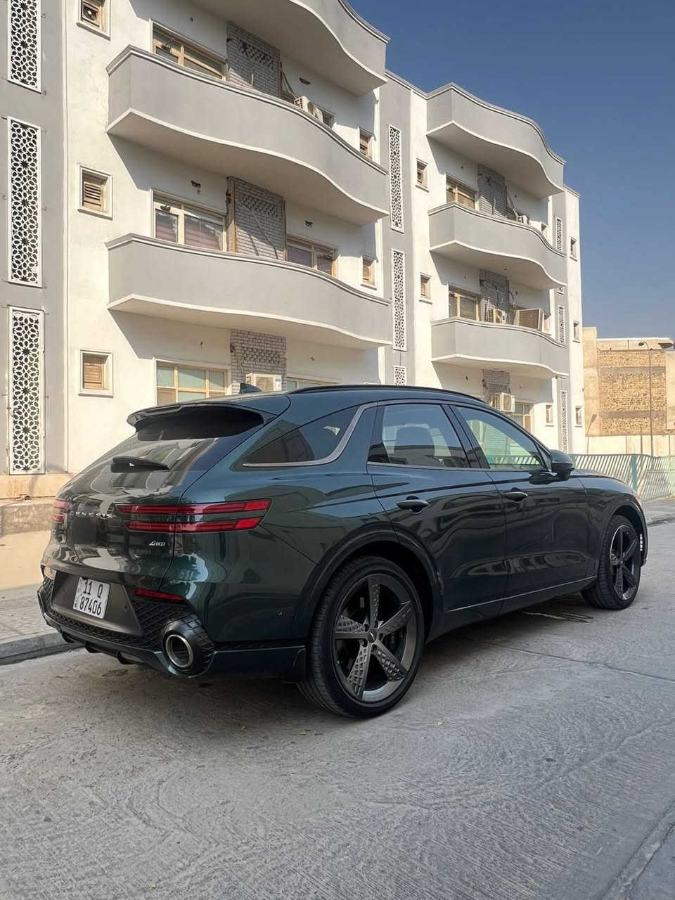 السلام عليكم
Gv70 2023 sport prestige 
اربعه سلندر 2500 توربو 
فول موصفات للاخير 
كامرات 360 
تشغيل عن بعد 
تحكم بسياره عن طريق البصمه 
كشنات جلد ومخمل ومساج وكهرباء
عينه دجتل 
تبريد خلفي وبردات خلفيه
وارد امريكي حادث جاملغ راجع بارد  
بدون تبديل بدون صبغ 
ماشيه 51 الف كيلو
مكان السياره محافظة ميسان 
السعر 32 الف دولار
رقم التلفون ***********
