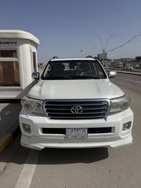 لاندكروز • ٢٠١٣ • ماشي ٢٠٠ الف