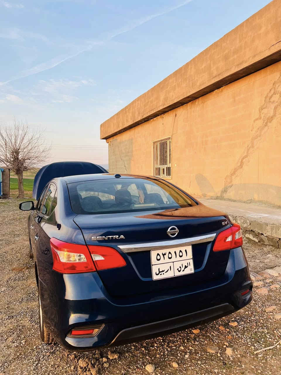 نیسان سێنترا مۆدێل ٢٠١٨ SV ئەمریکی
١٤٥،٠٠٠k/m
ڕۆیشتوە
گئر و مەکینەی بەشەرت  
مواسەفاتەکانی کامێرایە
دوو درگای بەسمەیە سنوقی بەسمەیە
مۆدەکانی ئیکۆ و نۆرمال و سپۆرتی هەیە مواسەفات فولە بەس سلاید نییە 
بە نسبەت بۆیاغیش بۆنیت و چاملغی لای سەکن و هەروەها بەدەنەی کەمێک سبوغە 
بەنسبەت سعریشی ١٠٥وەرەقەو مەجال
بۆ پەیوەندیش 
***********
