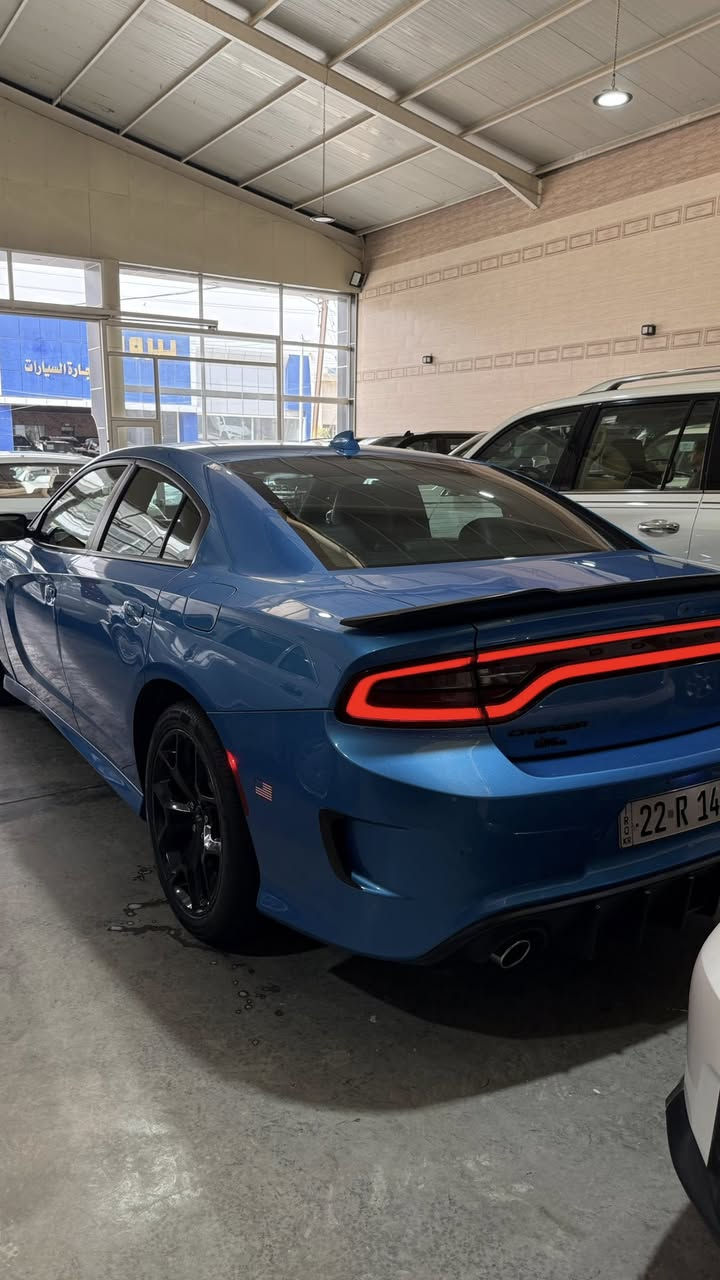 السلام عليكم
جارجر 2023  GT 
رادار امامي 
كشنات ذاكرة 
تدفئة تبريد 
كراسي كهرباء 
شاشة جبيرة 
تحكمات ستيرن 
شفتات سرعة 
محرك 6 سلندر 
ماشية 22 الف 
حادثها جاملغ وبنيد 

السعر 23،800 
وبيها مجال 

مكان السيارة بغداد 

***********
