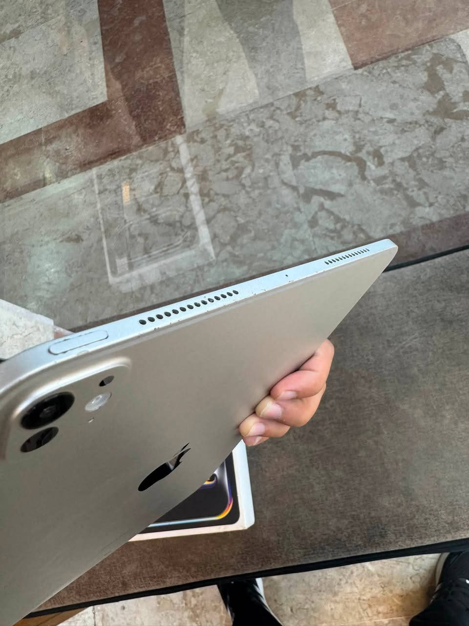 ايباد آبل 11pro M4 ذاكره 256جيجا بطارية 90%بلادي نظيف محلقات كارتونه فقط سعر مليون و75الف قفل
مكاني زيونة
***********
تواصل واتساب فقط
