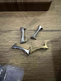 قطع مال ساعات بهاذة الشكل كلهن ب20الف 07742500225