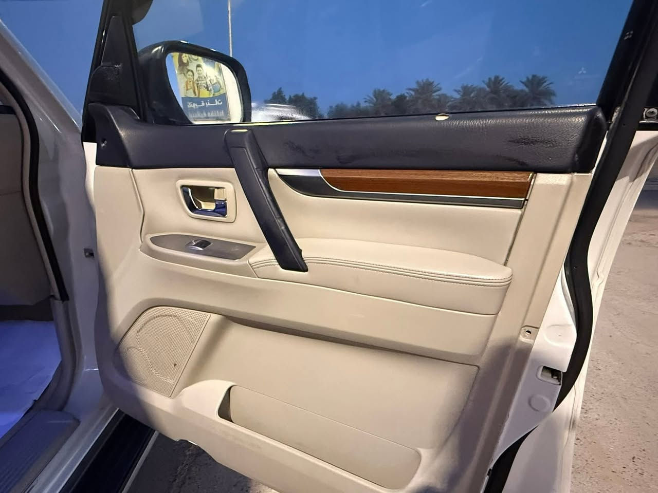 باجيرو حبتور ٢٠٠٩  مكينه ٣٥٠٠ جديدة كفالة عامة من صبغ وضربة فقط حالوب قليل بيها محدثة ٢٣ شكل لكزز
مكينه جفتهها كله شركة وكالة بلادي كير حدادية تبريد كله جديد 

منظومة غاز شادلها بلادي جديدة انسى الصرف 

السعر ١٣٢ وبيها مجال قليل 

للبيع والمراوس 

لااستفسار 
***********
