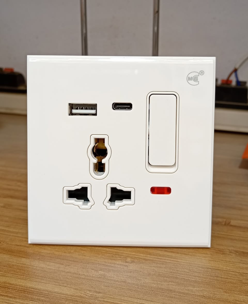 🎉 جديد شركة أضواء السالم 🎉
🔌 ماركة MG – جودة عالية وأناقة لا تضاهى

📞 للاستفسار و الطلب: ***********

✨ سويجات بيانو درجة أولى - نحاس فاخر
🟩 متوفرة بالألوان التالية:
▫️ أبيض
▫️ أسود
▫️ شمباني
▫️ رصاصي

✅ ضمان 25 سنة – ثقة تدوم لعقود
💡 تميز بالأناقة والجودة في كل زاوية من منزلك أو مشروعك
