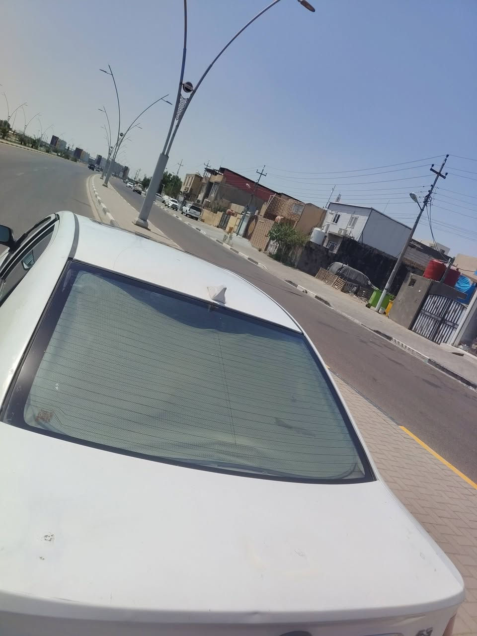 السلام عليكم. مكلف بالنشر سياره لبيع بي وايدي إف ثري كير ومكينه كفاله تبريد شغال كهربائيات كلها شغاله موديل ٢٠١٣ بيها مكينه لانسر مستوبيشي بيها بارد بلباب الوره وبعض الخياسات إلي بداير حداده كامله السياره هذا رقم صاحب السياره *********** العنوان البصره السعر ٥٧
