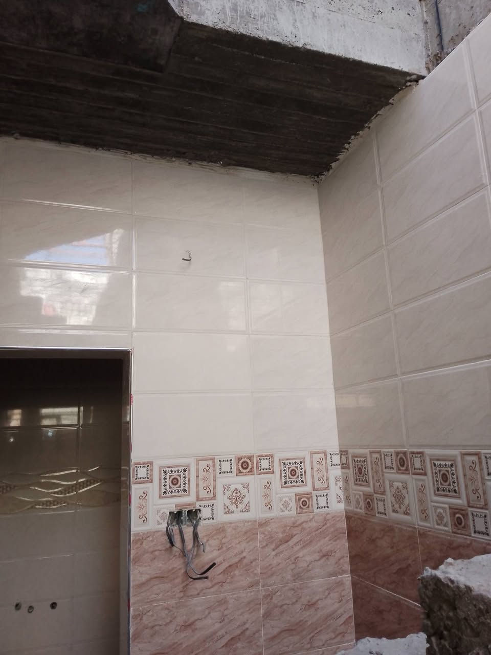 سلام عليكم  خلفه سيراميك مرمر كرانيت تغليف بايات ارضيات  بغداد / ***********
