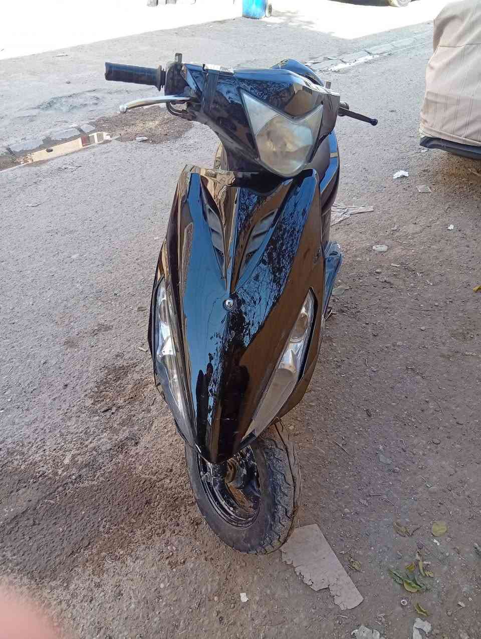 السلام عليكم ماكس مضلع
كهربائيات كاملة
محرك بلادي مكفول 
هورن اشاير بكلايت
رايدها ب600 بيها مجال 
مكاني الحرية 
*********** واتساب + خط
