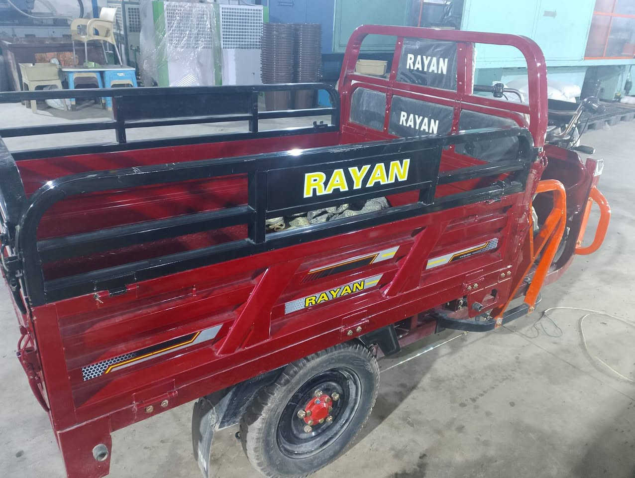 ستوته شحن للبيع واير منيا شغال شرط مصلح كل شيء ما امشي شغال سعر مليون 250 دينار وبي مجال وبي اوراق جديد يعني اخو جديد مو مستعمله كثير قبل شهرين تمشون


**إذا كنت صاحب هذا الإعلان وتريد حذفه لأي سبب، رجاءا أرسل رسالة إلى الدعم الفني**